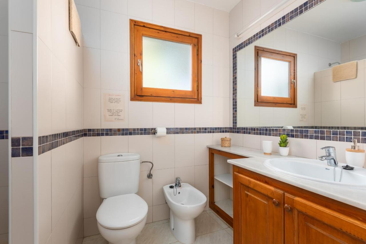 Villa Acantilado Ферериес Екстериор снимка