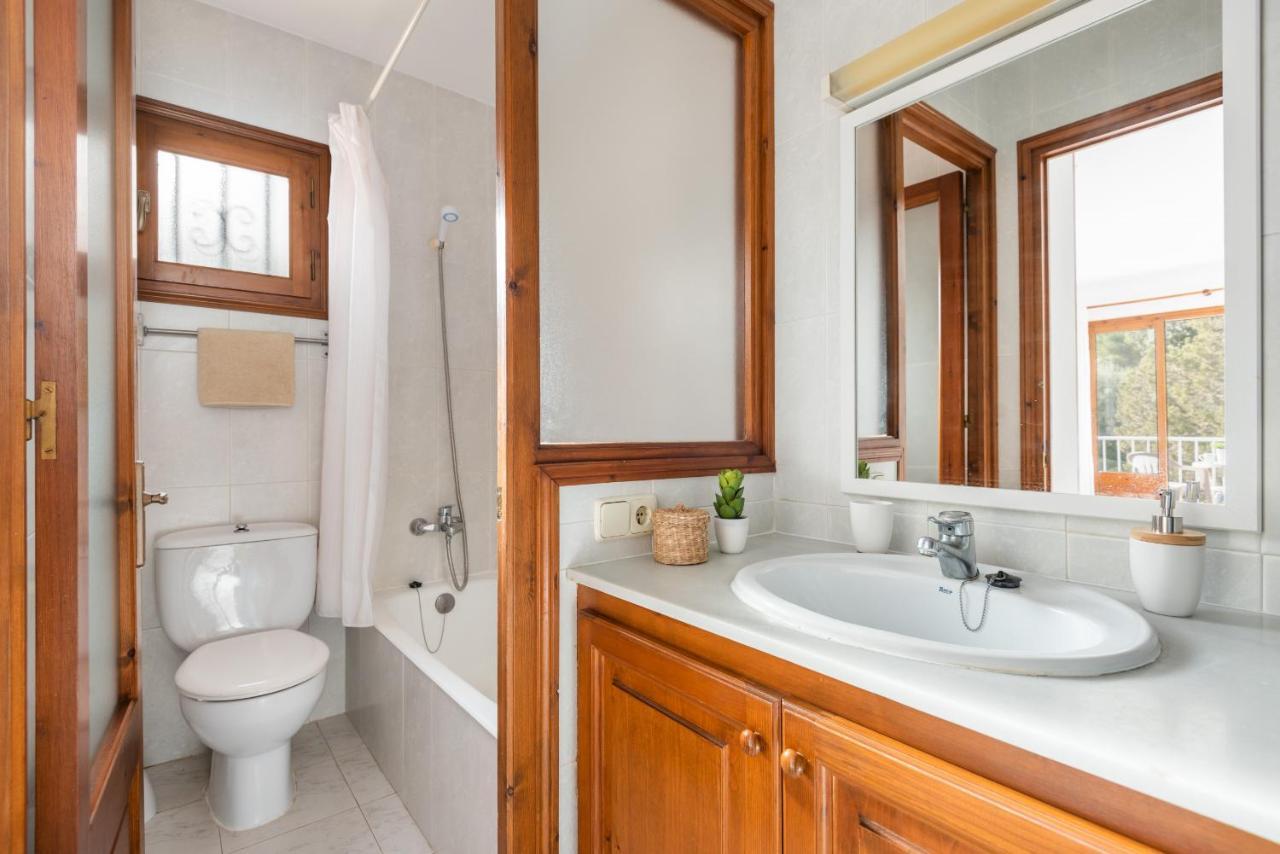 Villa Acantilado Ферериес Екстериор снимка